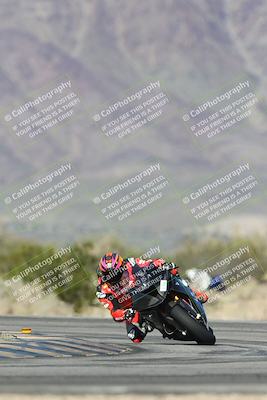 media/Jan-15-2026-Racers Edge (Thu) [[dfebeb70ab]]/2-A Group/Session 5 (Turn 5)/